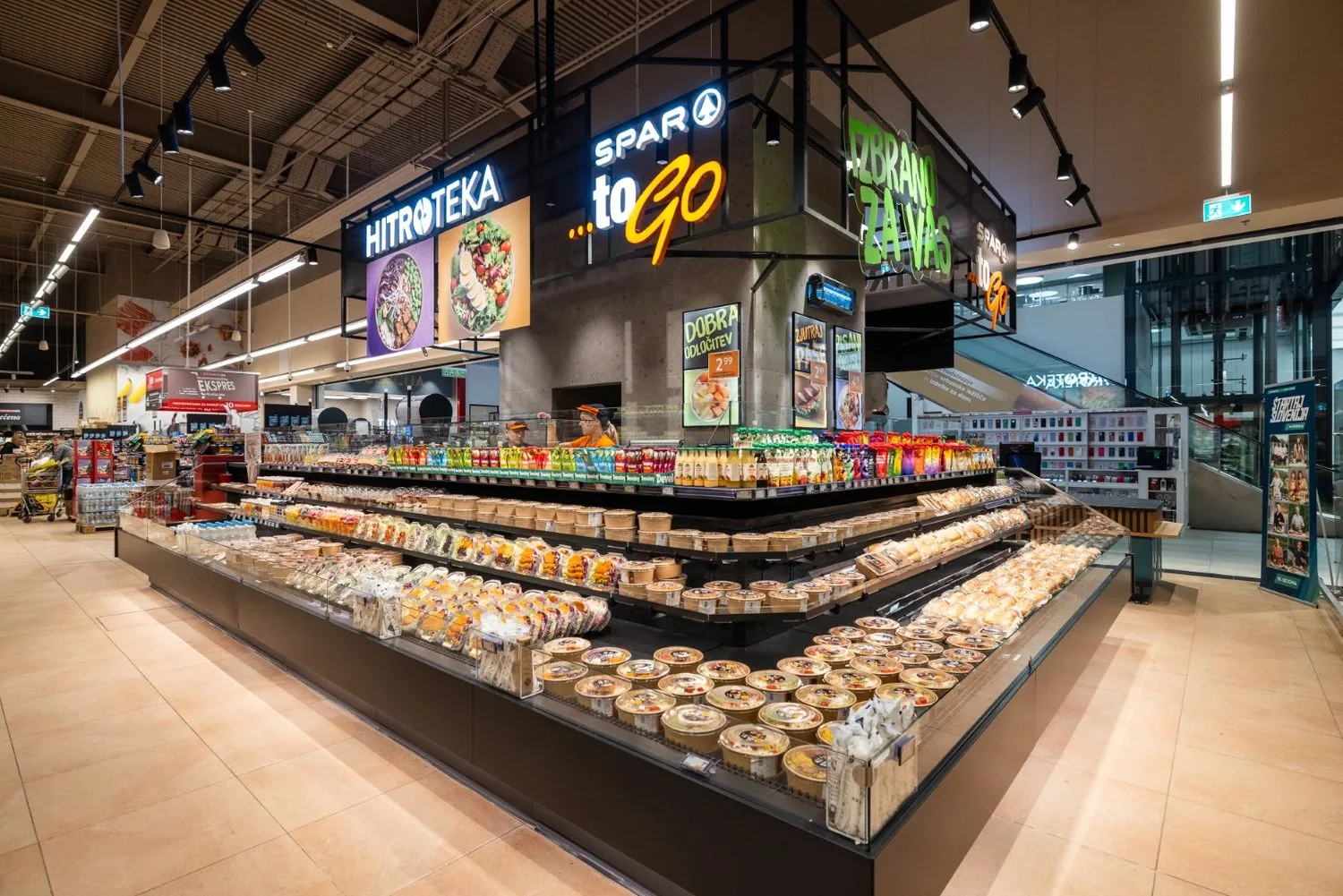 Modern SPAR store interior